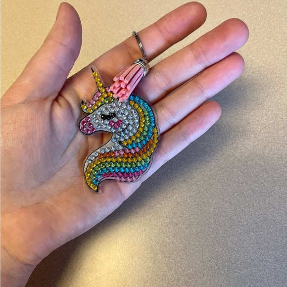 Handmade Diamond Dot Keychain - Unicorn - Picture 3 of 4